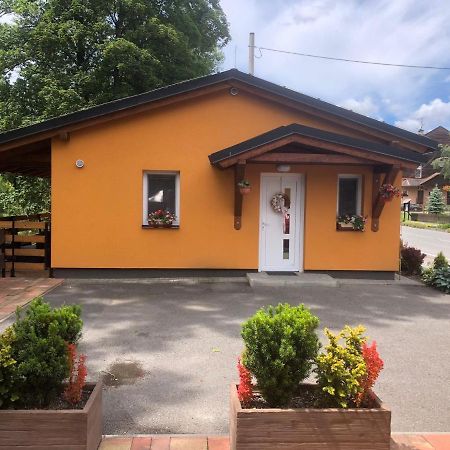 Apartman Lomnanka Dolni Lomna Exterior photo