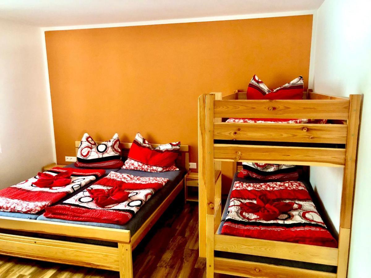 Apartman Lomnanka Dolni Lomna Exterior photo